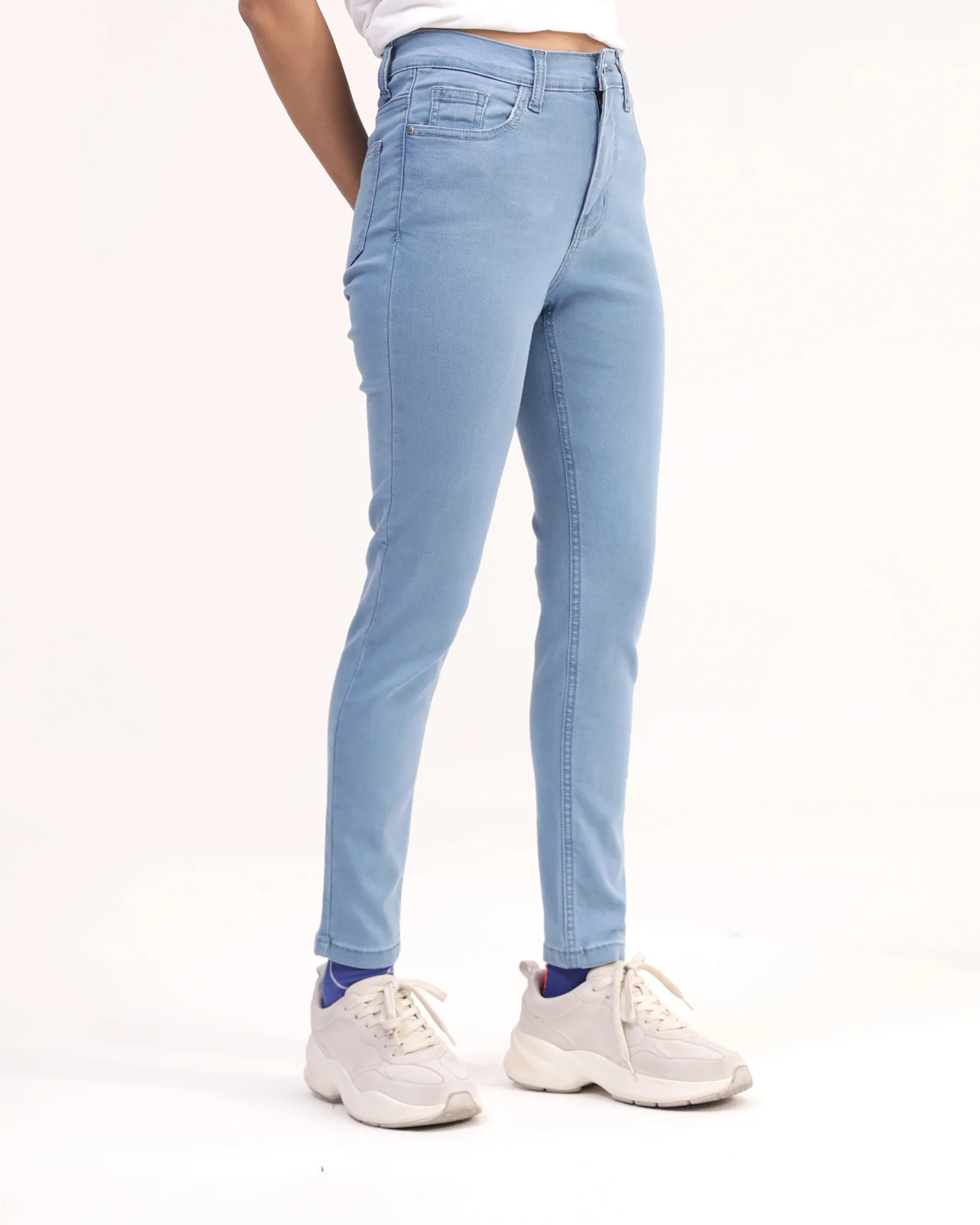 Women Skinny Fit Denim - Image 4