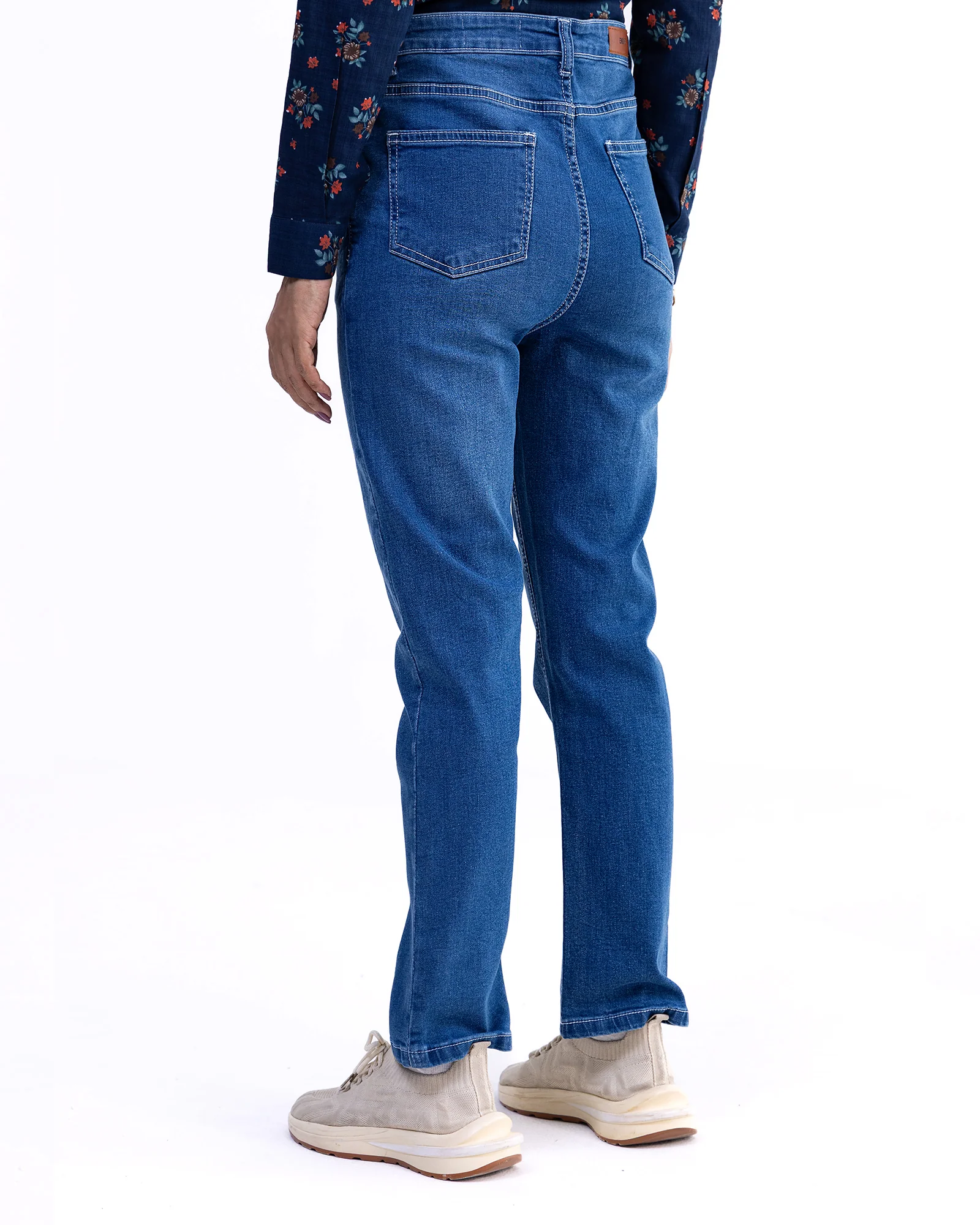 Women Regular Fit Denim - Image 3