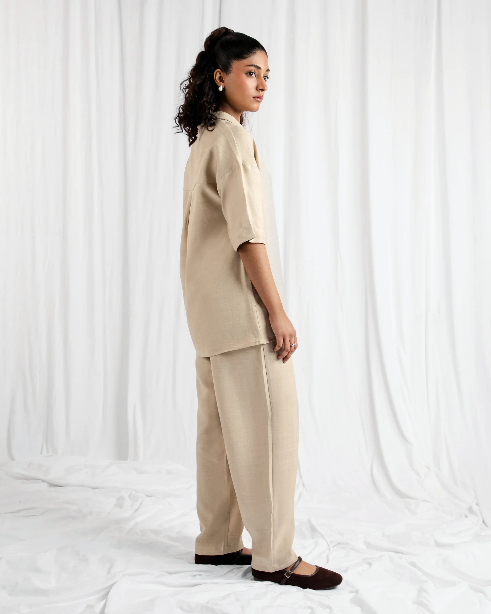 Women Suit - Image 3