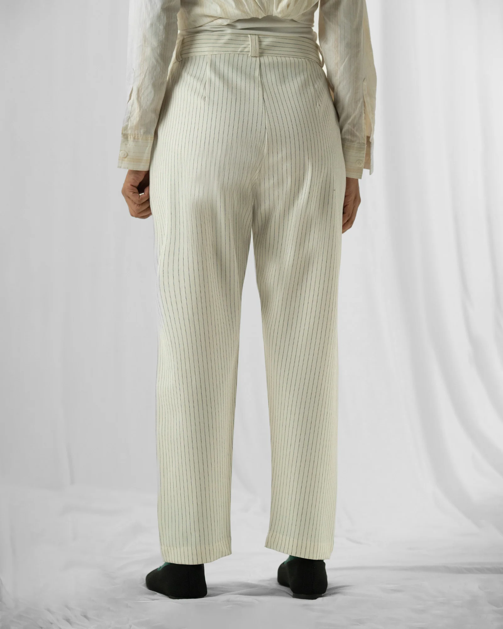 Women Straight Trouser - Image 3