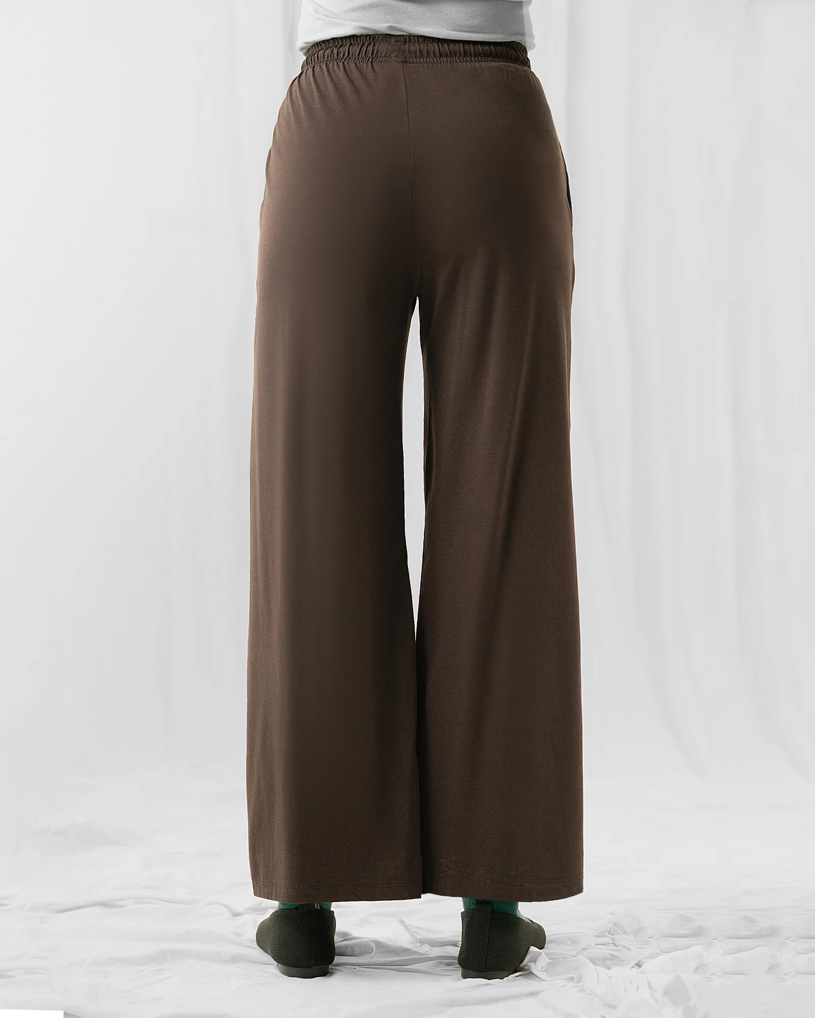 Women Flared Trouser - Image 3